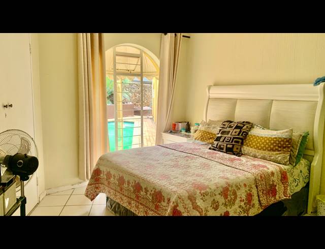 4 BEDROOM HOUSE FOR SALE IN BASSONIA